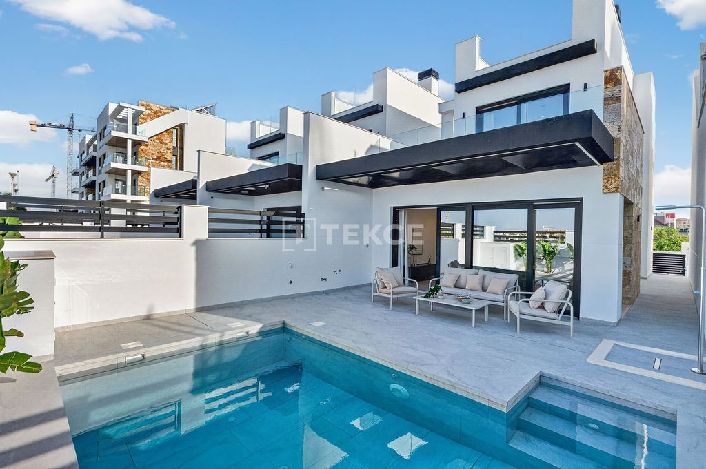 Property photo 1 of 57