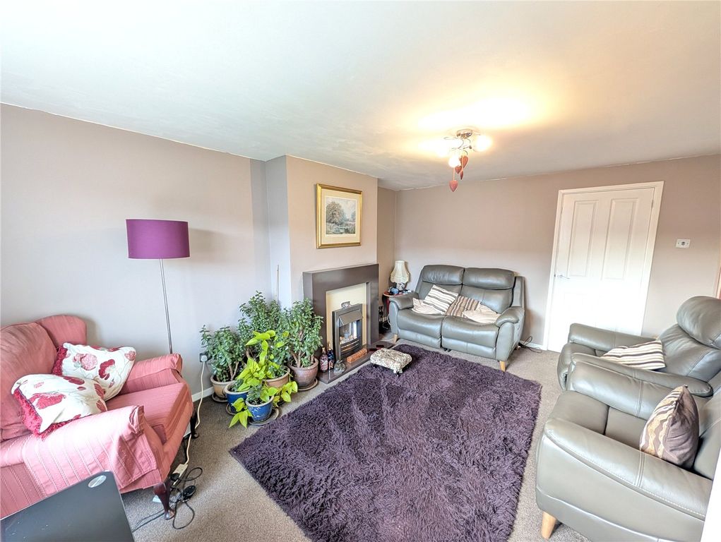 Property photo 3 of 10 Picture No. 09