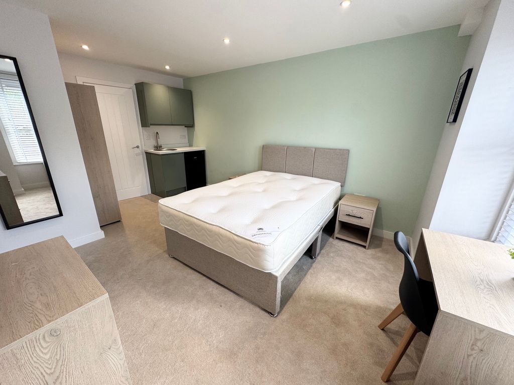 Property photo 1 of 10 Image