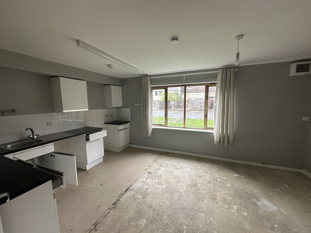 Property photo 3 of 6 Img_0868.Jpg