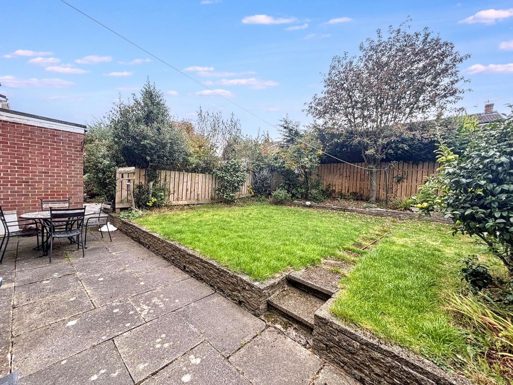 Property photo 2 of 3