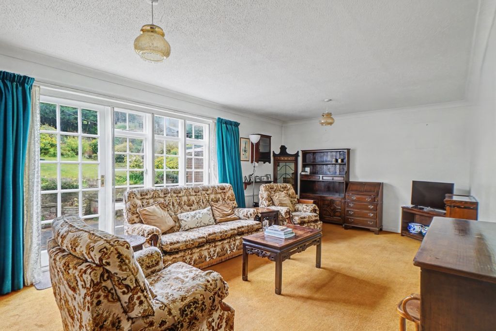 Property photo 2 of 14 4848277