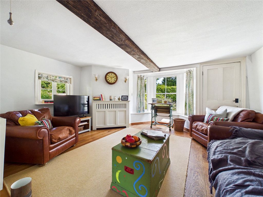 Property photo 2 of 19 Picture No. 09