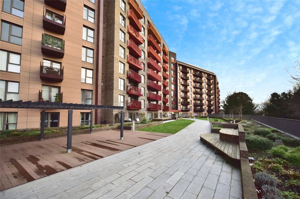 Property photo 1 of 19 Picture No. 21