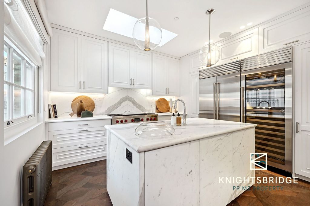 Additional image 5 of 6 bed property to rentChester Square, London SW1W