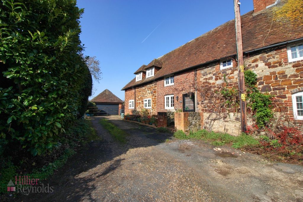 Property photo 1 of 20 Front