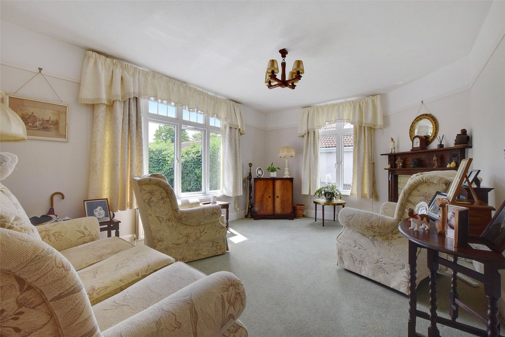 Property photo 3 of 11 Picture No. 07