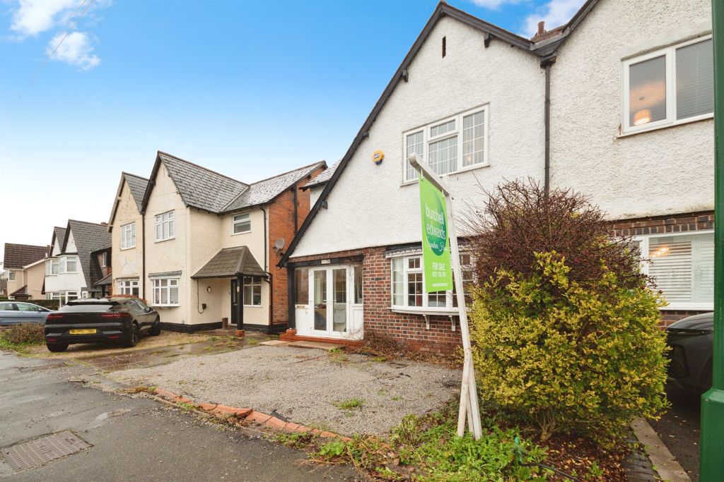 Property photo 3 of 27