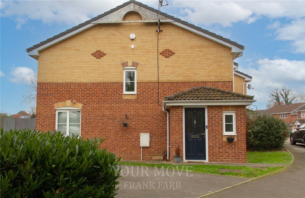 Property photo 1 of 11 Main
