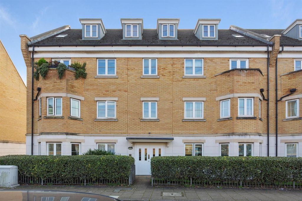 Property photo 3 of 14 386B4590.Jpg