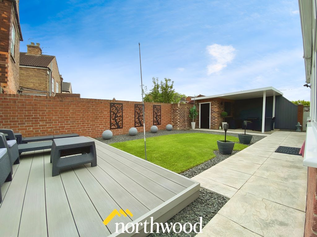 Property photo 3 of 26