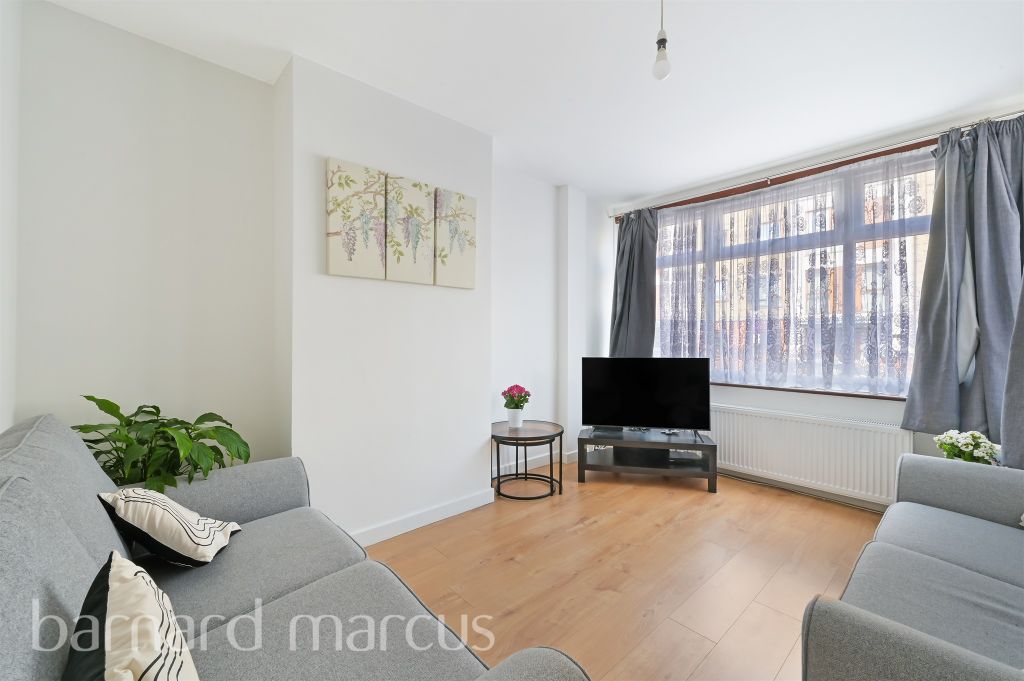 Property photo 2 of 12
