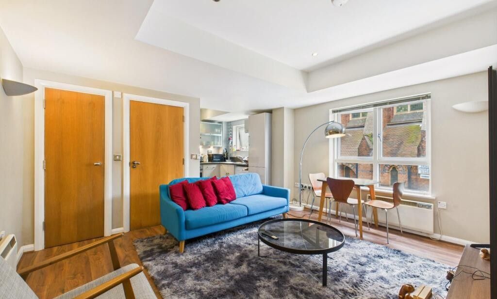 Property photo 3 of 10