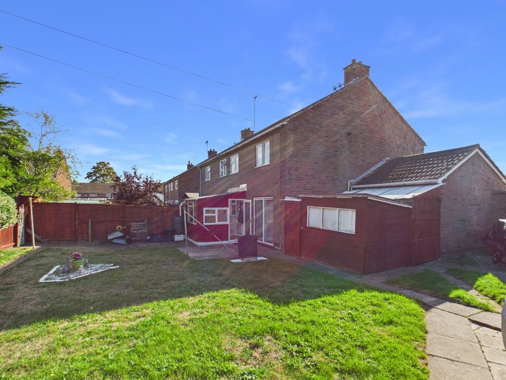Property photo 2 of 14 Cam05017G0-Pr0498-Still002