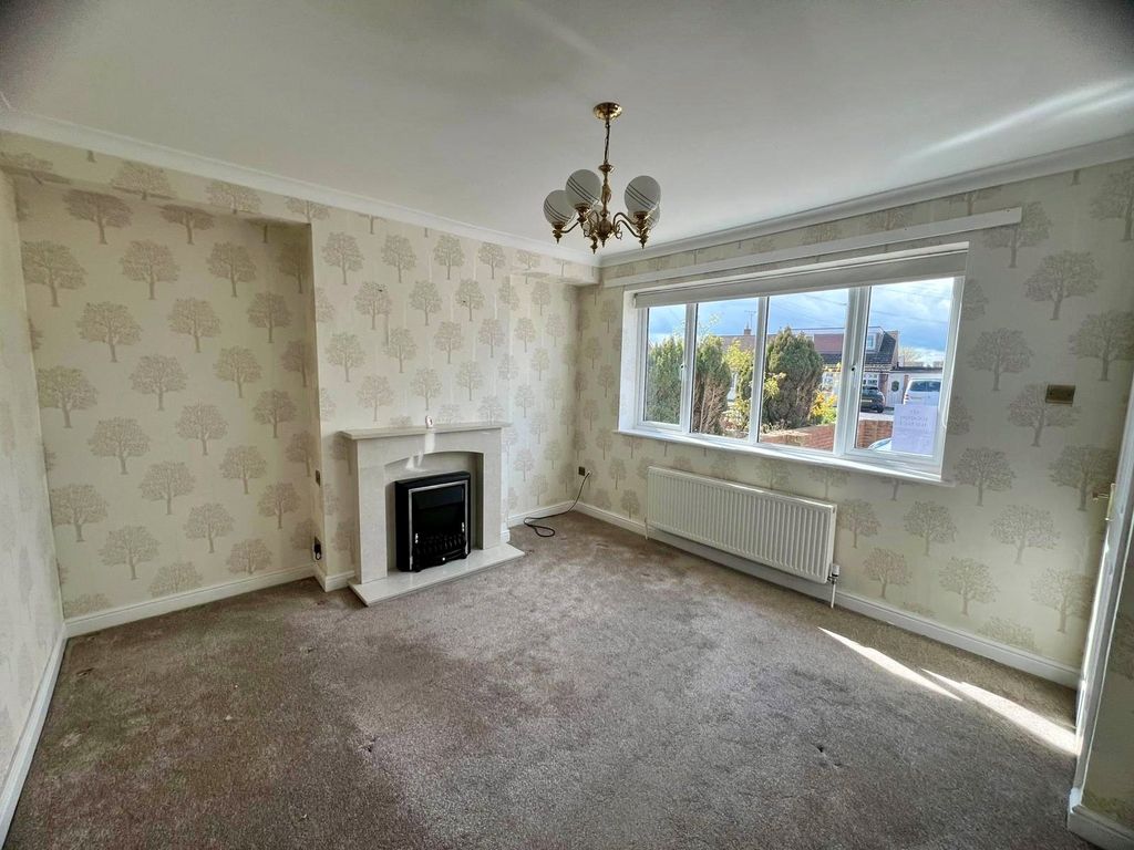 Property photo 3 of 27 Picture No. 54