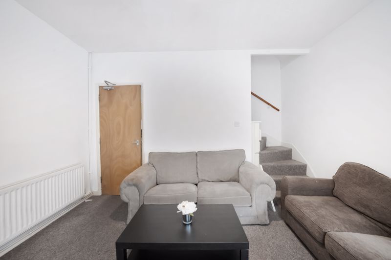 Property photo 2 of 6 Living Room