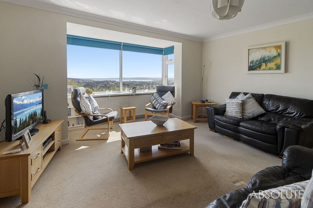 Property photo 3 of 22