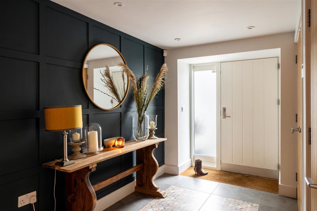 Additional image 7 of 6 bed detached house for saleHigh Beech Lane, Lindfield RH16