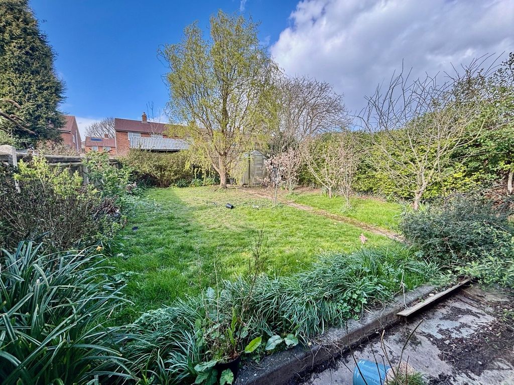 Property photo 3 of 11