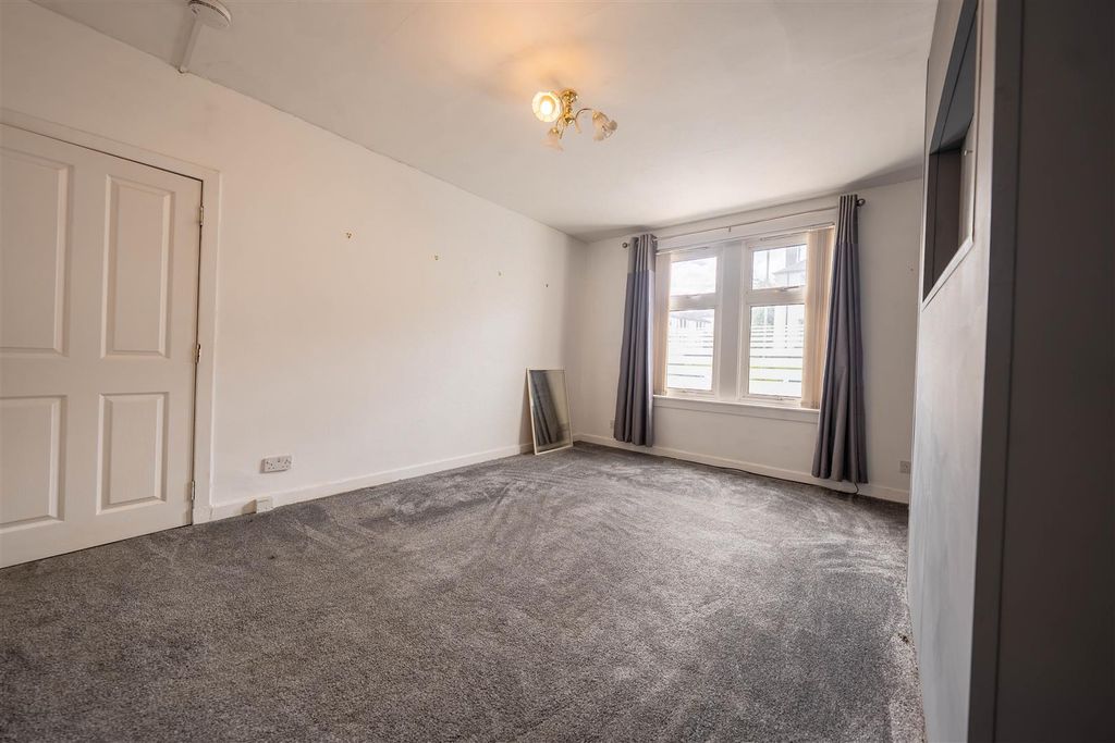 Property photo 2 of 25 Dsc00047-Hdr.Jpg