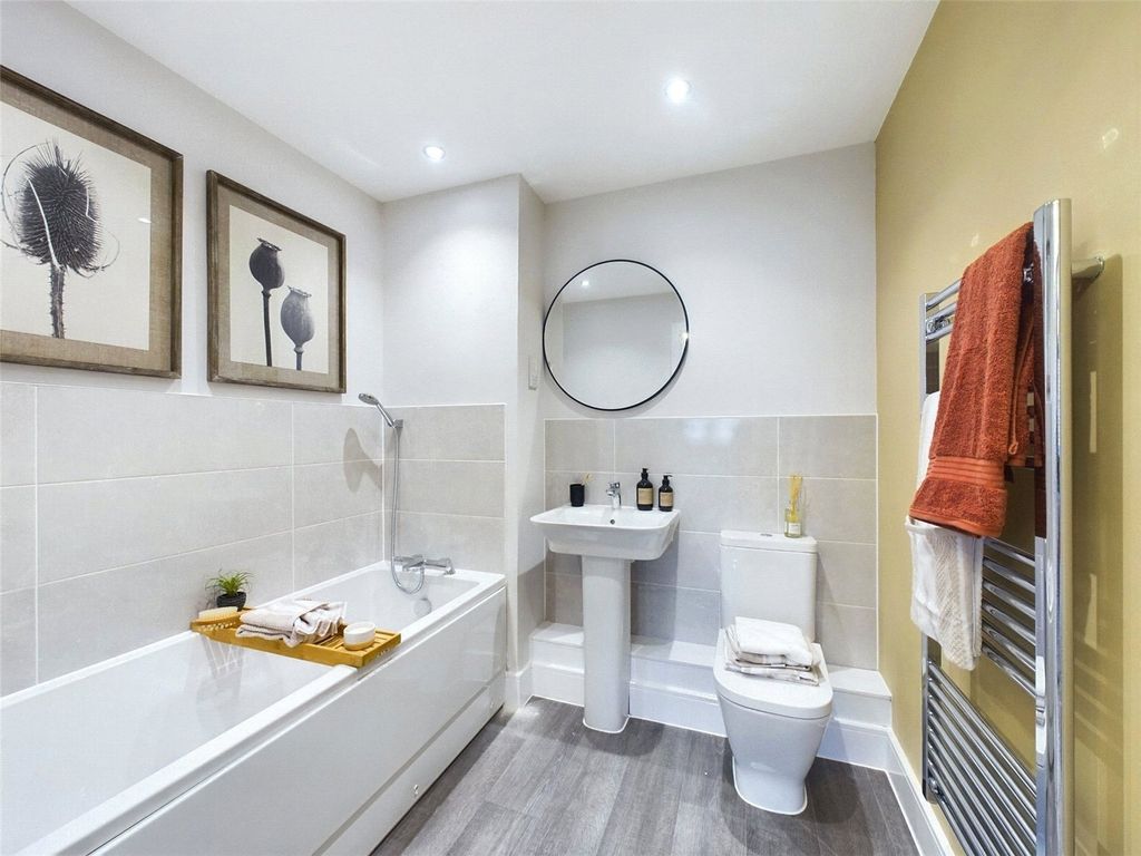 Additional image 6 of 2 bed flat for salePlot 14 Pine Grove, Trimley St. Mary, Felixstowe, Suffolk IP11