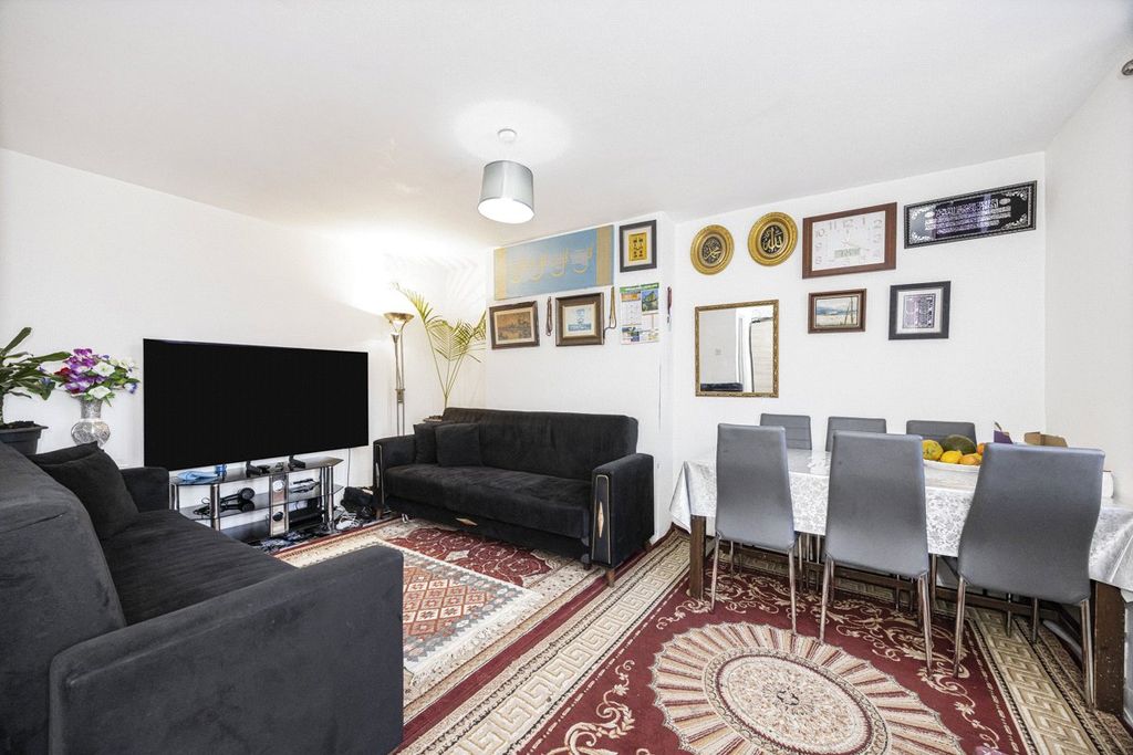 Property photo 3 of 12 Picture No. 03