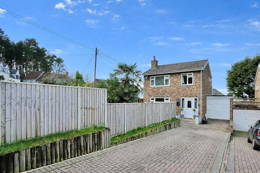 Property photo 1 of 25