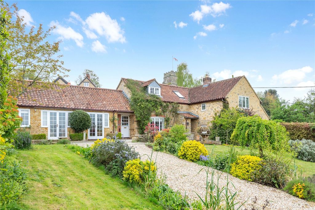 Property photo 1 of 27 Picture No. 02