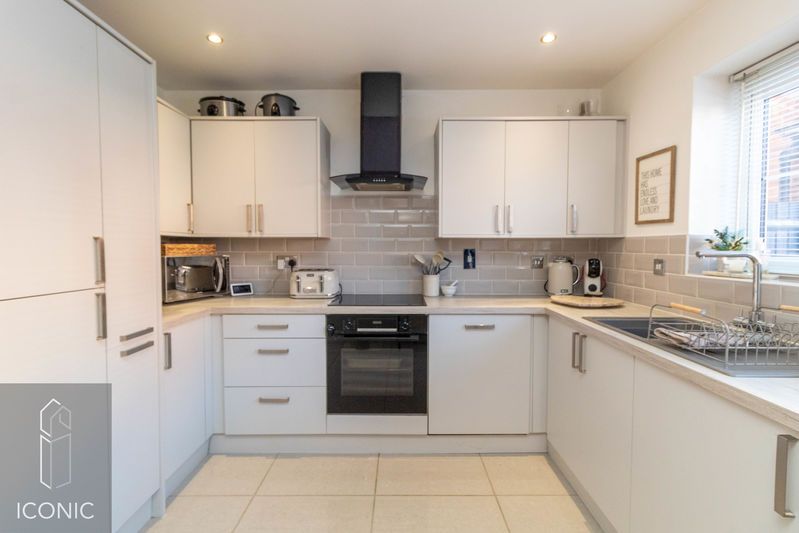 Property photo 2 of 19 Photo 16