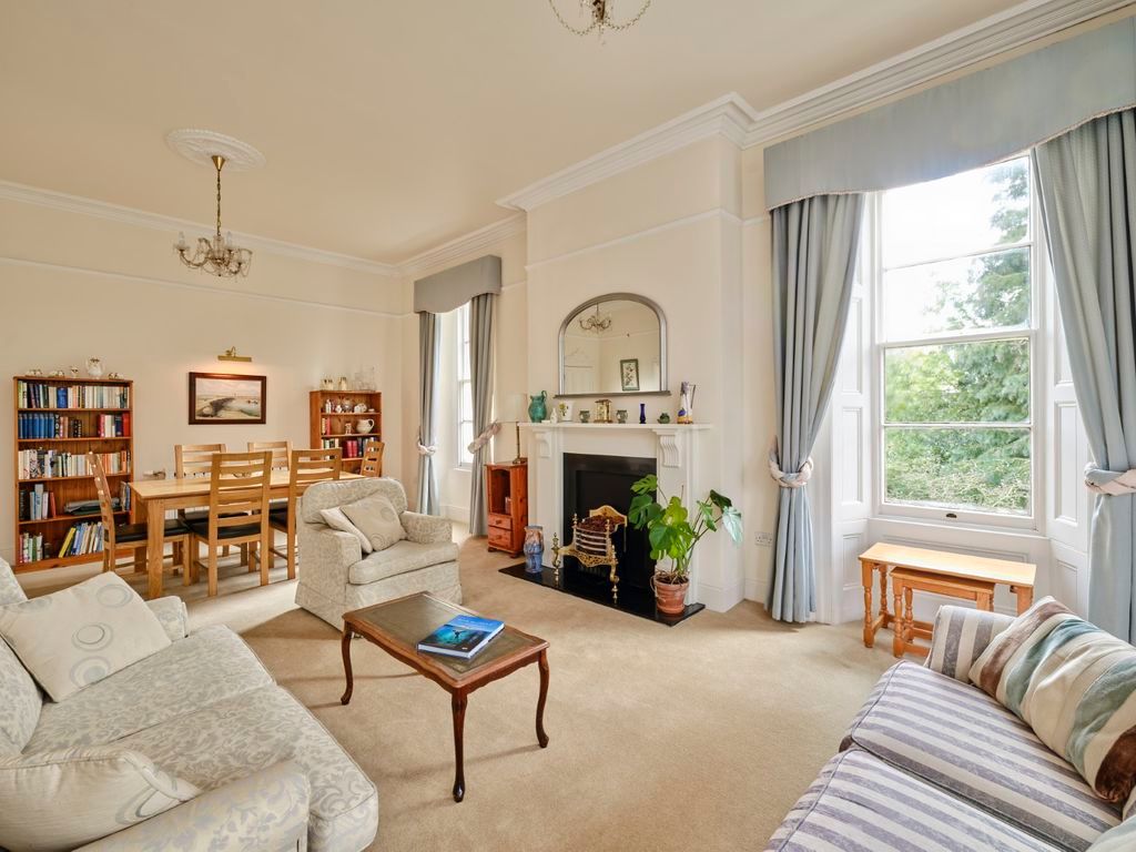 Property photo 3 of 12 Sitting Room