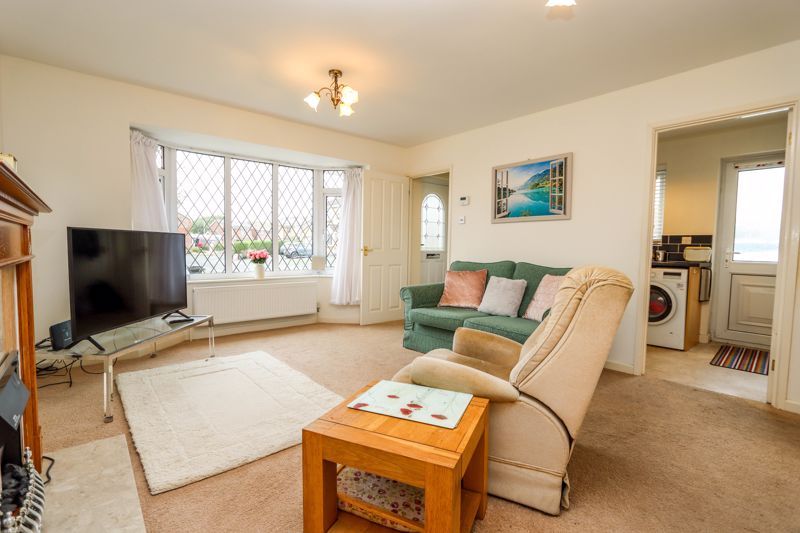 Property photo 2 of 11 Lounge/Diner