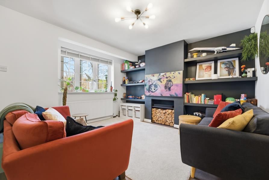 Property photo 2 of 12