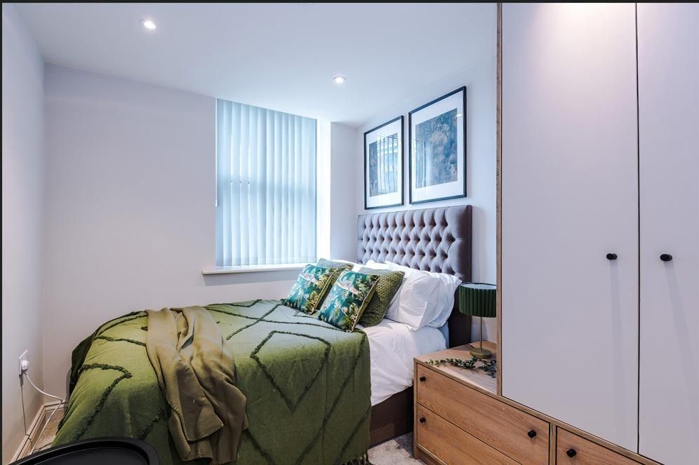 Property photo 2 of 10 Bedroom 1.Jpg