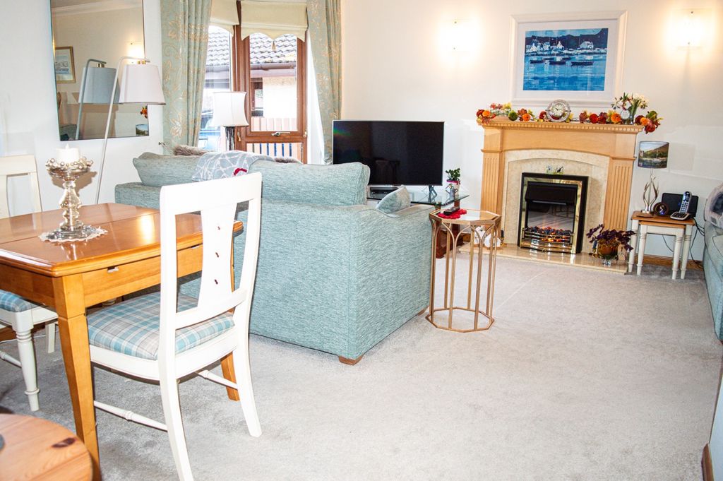 Property photo 3 of 22