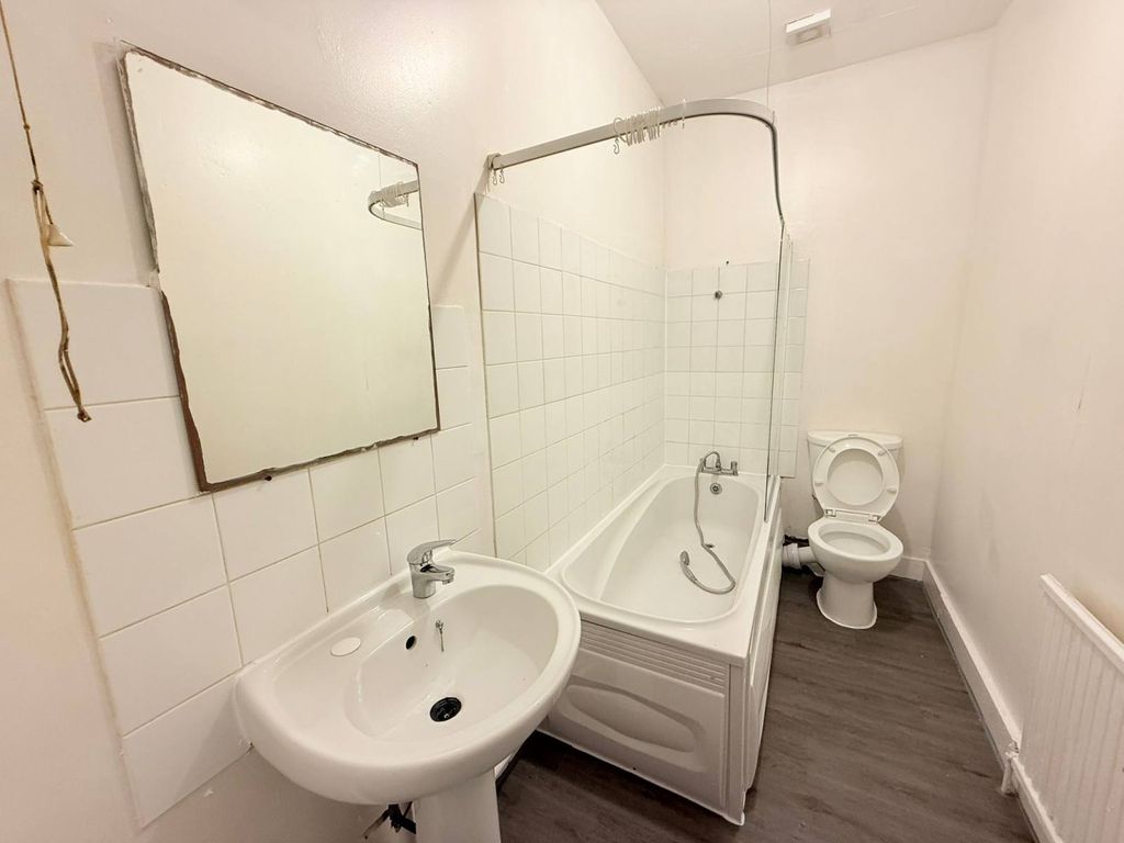 Property photo 2 of 10 Gallery