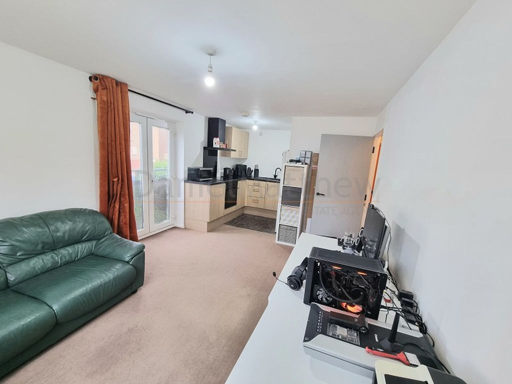 Property photo 2 of 11 Open Plan Lounge/Kitchen