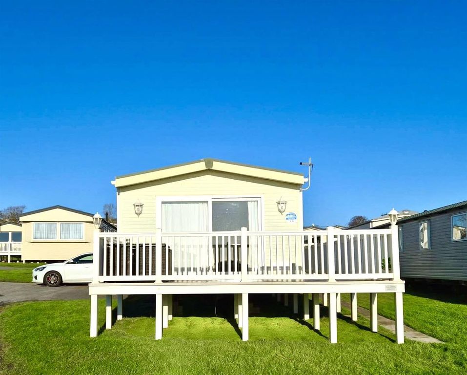 Property photo 1 of 44 1Beech1.Jpg