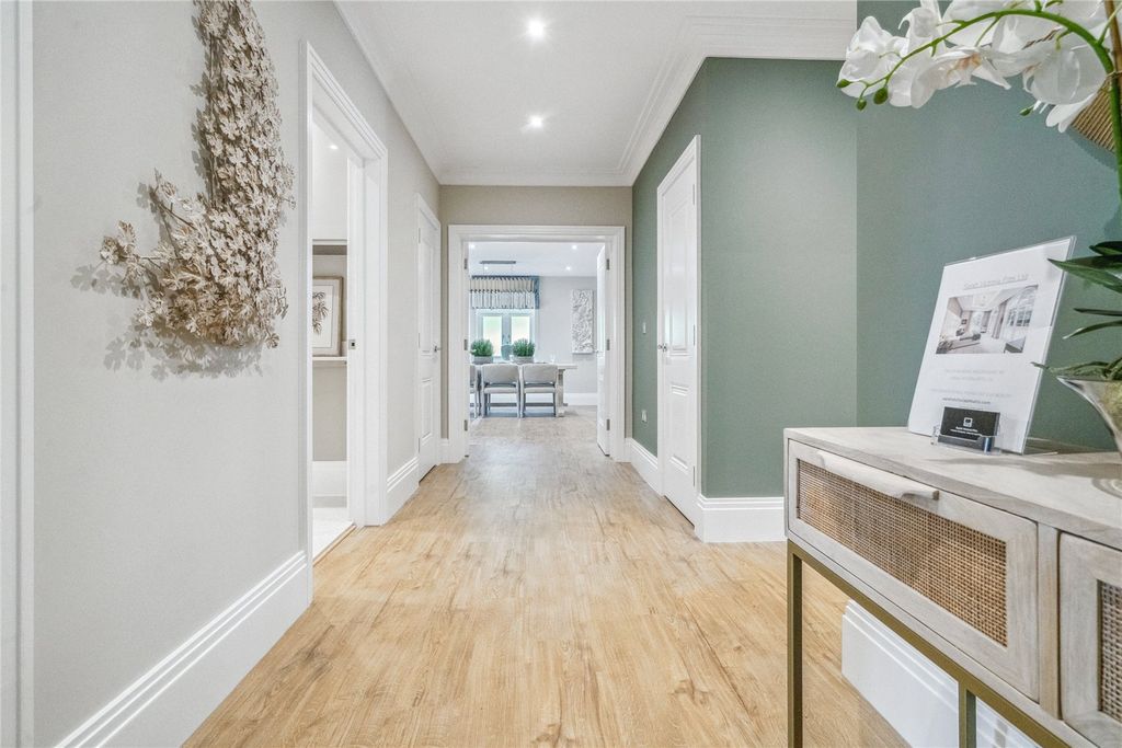 Property photo 2 of 13 * Show Home