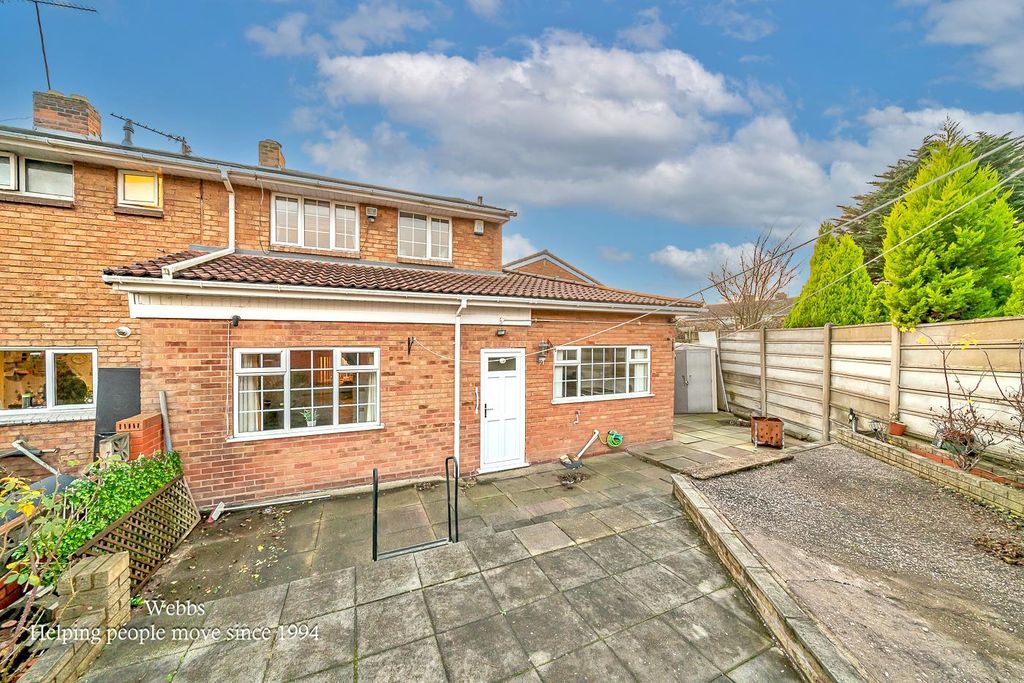 Property photo 3 of 32 Webbs-90.Jpg