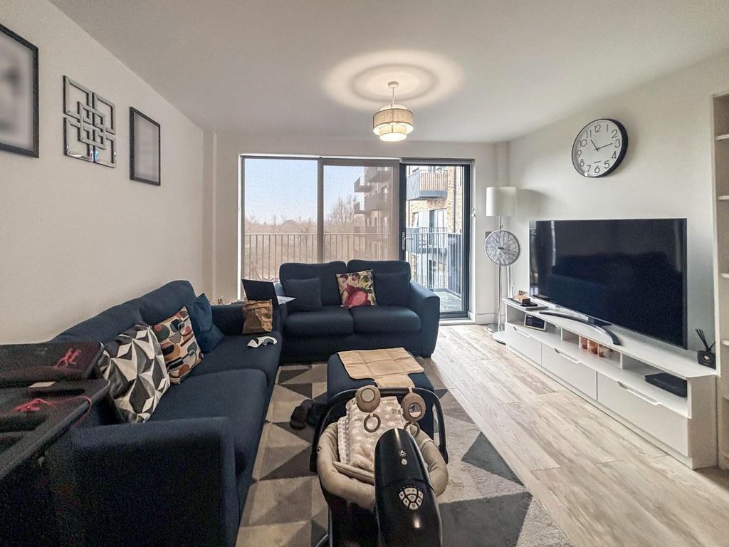 Property photo 2 of 14 6.Jpg