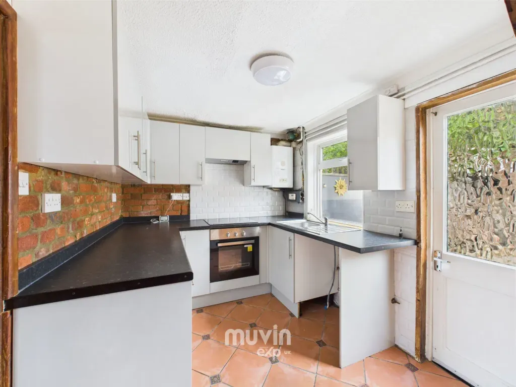 Property photo 2 of 10