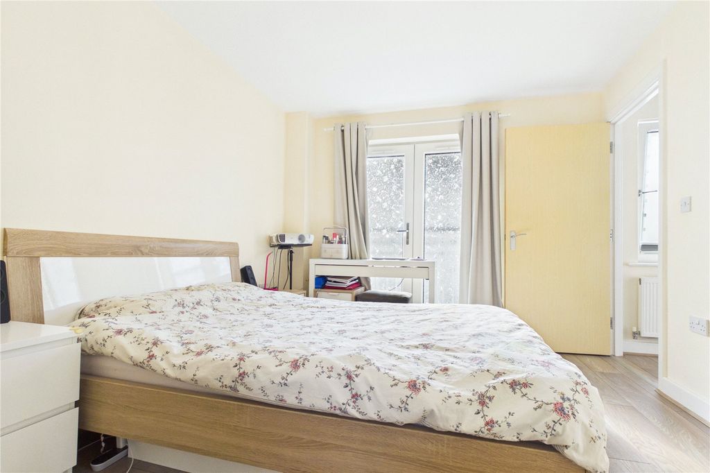 Property photo 3 of 15 Bedroom 1