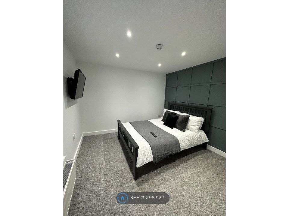 Property photo 2 of 10 Room 3