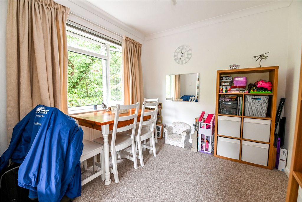 Property photo 3 of 15 Picture No. 05