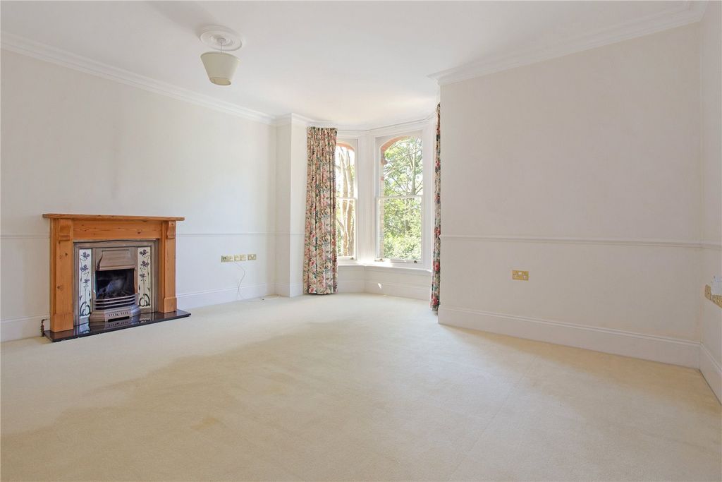 Property photo 3 of 12 Picture No. 06