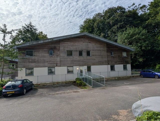 Property photo 1 of 18