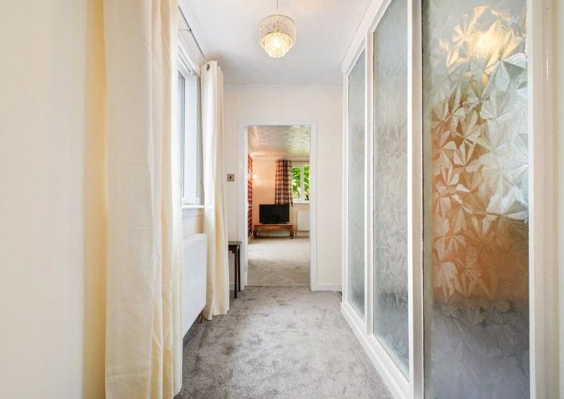 Additional image 6 of 4 bed detached bungalow for saleWhyte Avenue, Irvine KA12