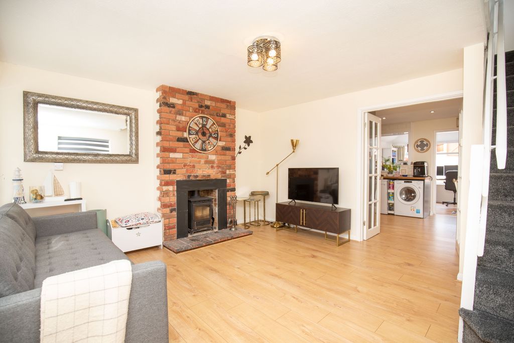 Property photo 3 of 16 Mw26-1107