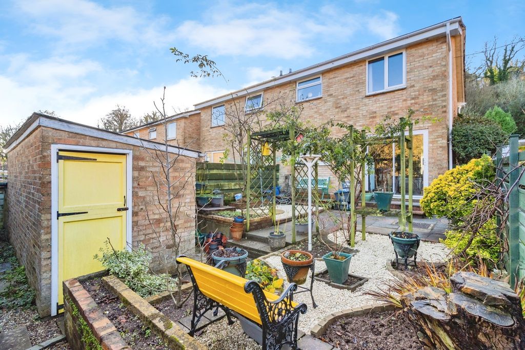 Property photo 2 of 13 Pbox-Img.Jpg