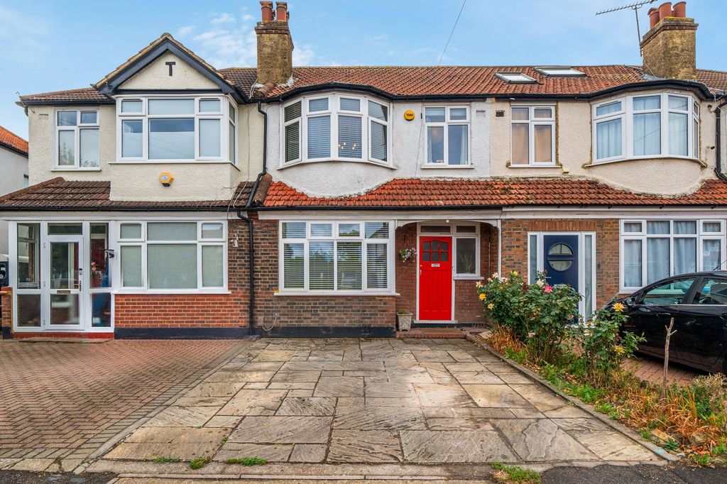 Property photo 1 of 11